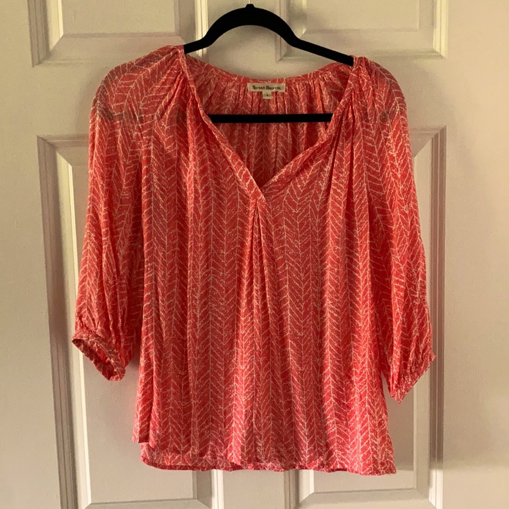 Pink and white 3/4 sleeve length blouse
